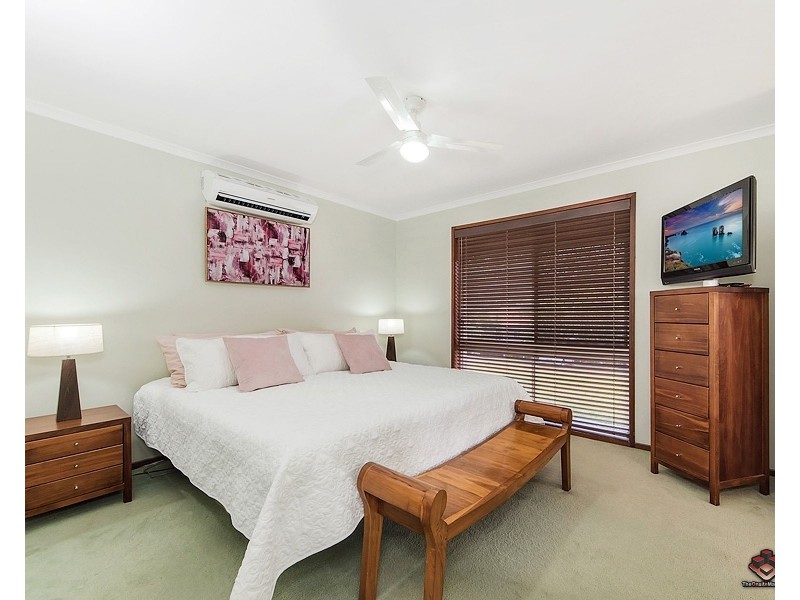 4 Catani Place, Helensvale QLD 4212