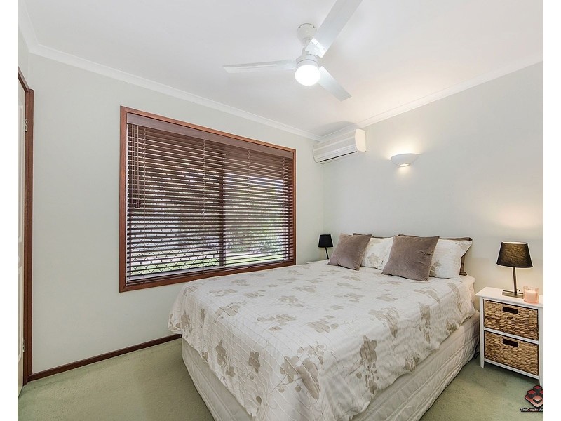 4 Catani Place, Helensvale QLD 4212