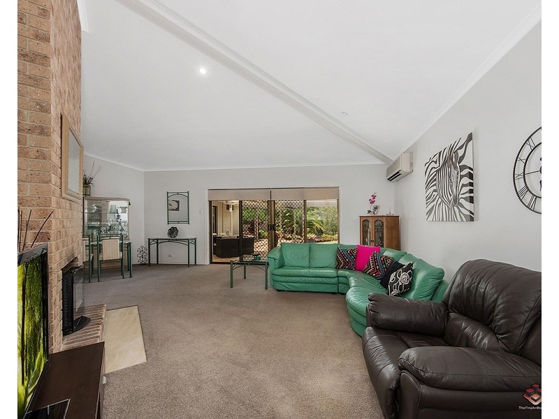 57 Parkes Drive, Helensvale QLD 4212