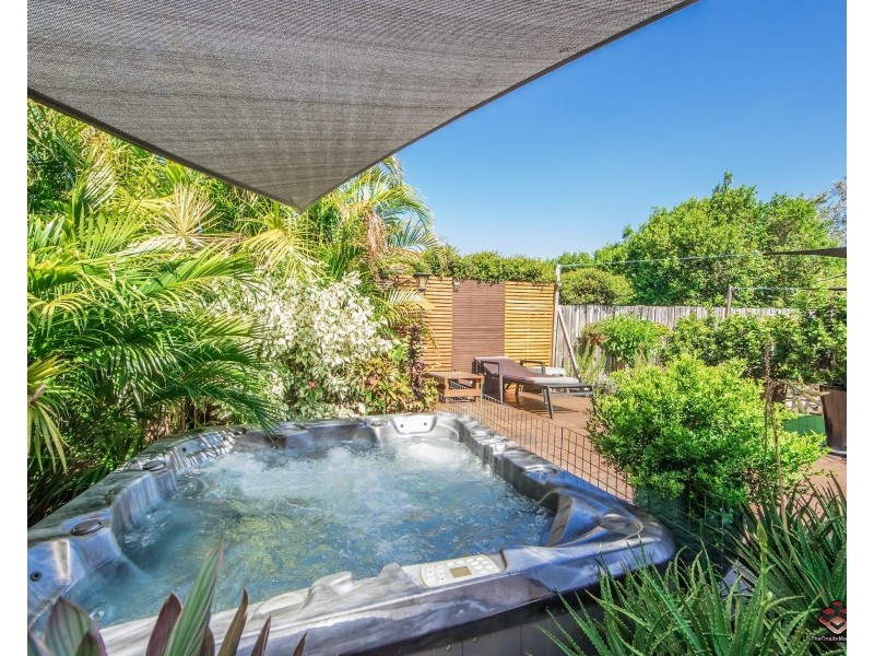 22 Bahkeeta Street, Oxenford QLD 4210