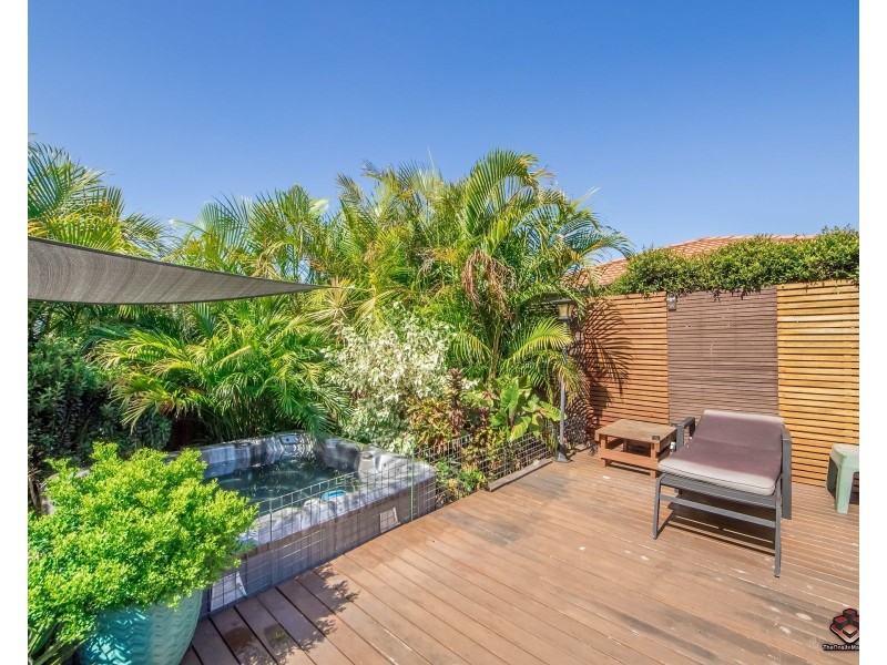 22 Bahkeeta Street, Oxenford QLD 4210