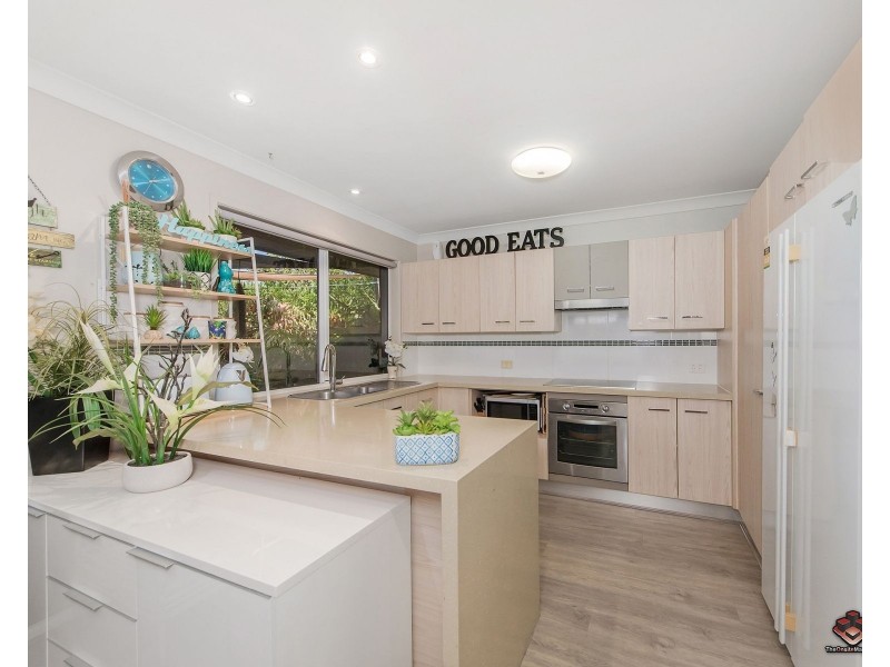 22 Bahkeeta Street, Oxenford QLD 4210