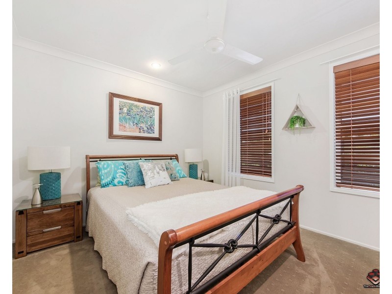 22 Bahkeeta Street, Oxenford QLD 4210