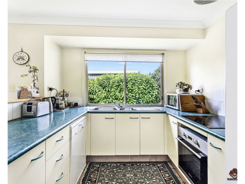 15 Monet Street, Coombabah QLD 4216