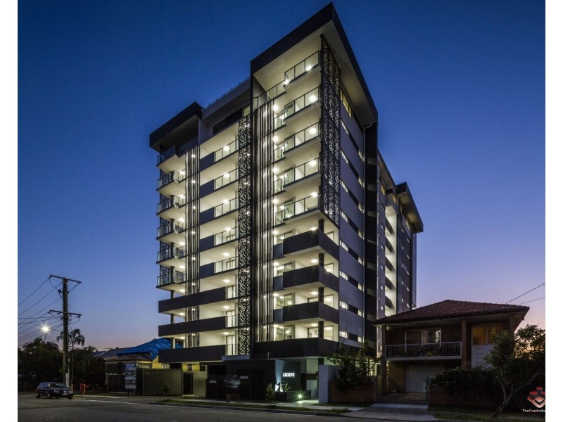 17 Carl Street, Woolloongabba QLD 4102