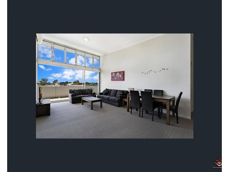 95 Clarence Road, Indooroopilly QLD 4068