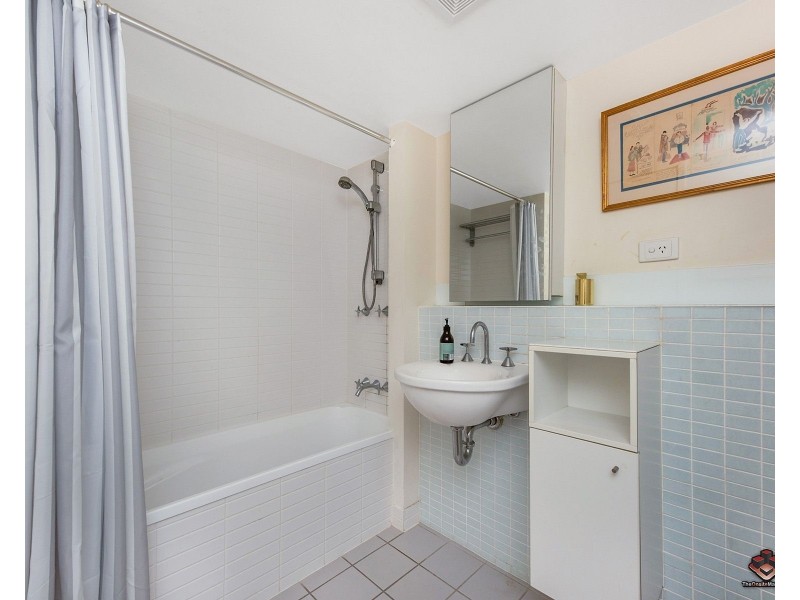 50 Macquarie Street, Teneriffe QLD 4005