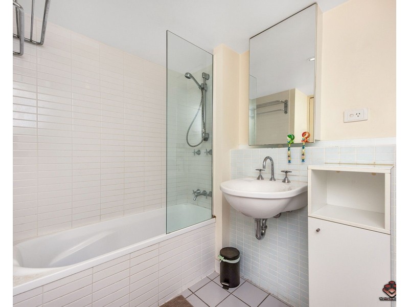 50 Macquarie Street, Teneriffe QLD 4005