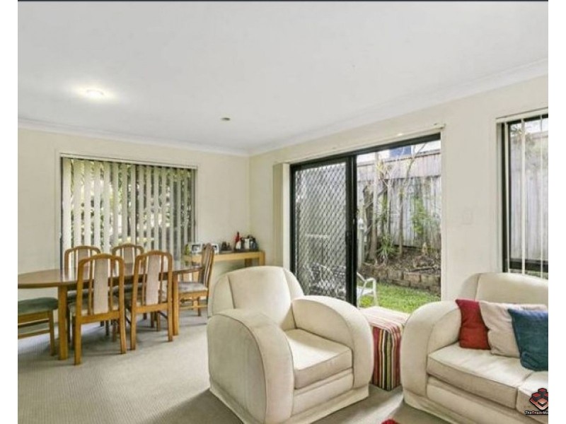 125 Pohlman Street, Southport QLD 4215