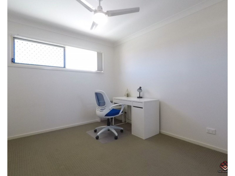 56 Wright Street, Carindale QLD 4152