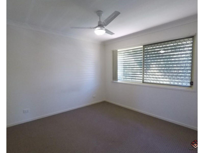 56 Wright Street, Carindale QLD 4152