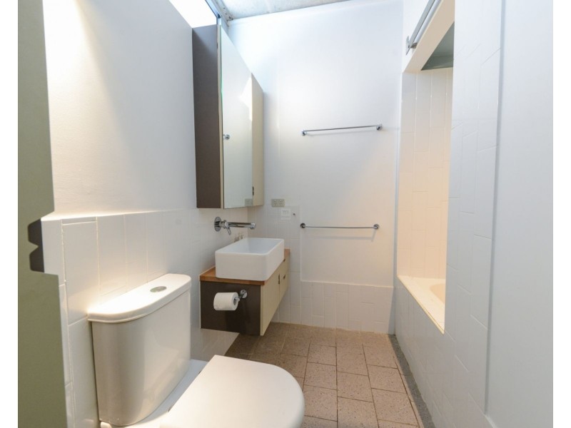 U115/8 Skyring Terrace, Teneriffe QLD 4005