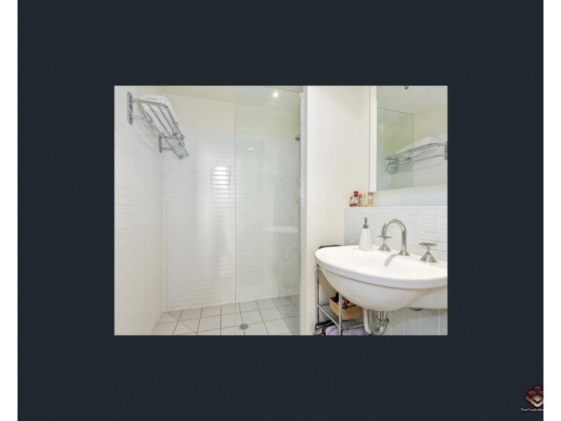 64 Macquarie Street, Teneriffe QLD 4005