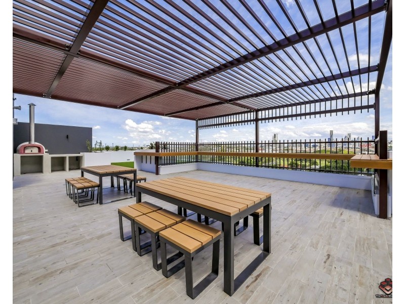 52 Grantson Street, Windsor QLD 4030