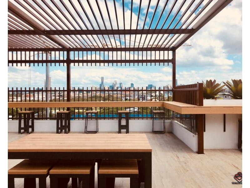 52 Grantson Street, Windsor QLD 4030