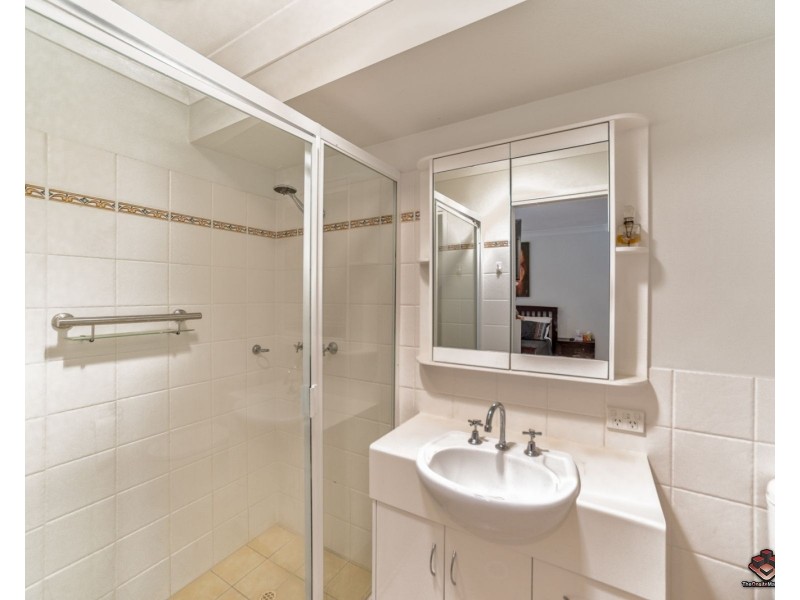 37 Christina Ryan Way, Arundel QLD 4214