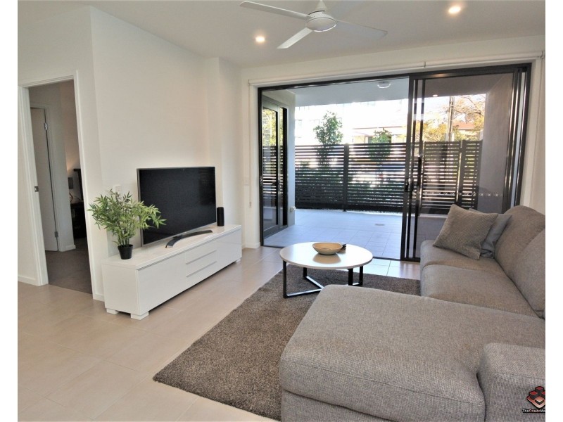 52 Grantson Street, Windsor QLD 4030