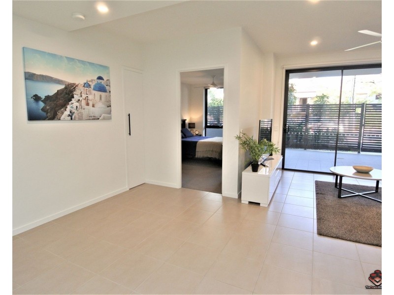 52 Grantson Street, Windsor QLD 4030