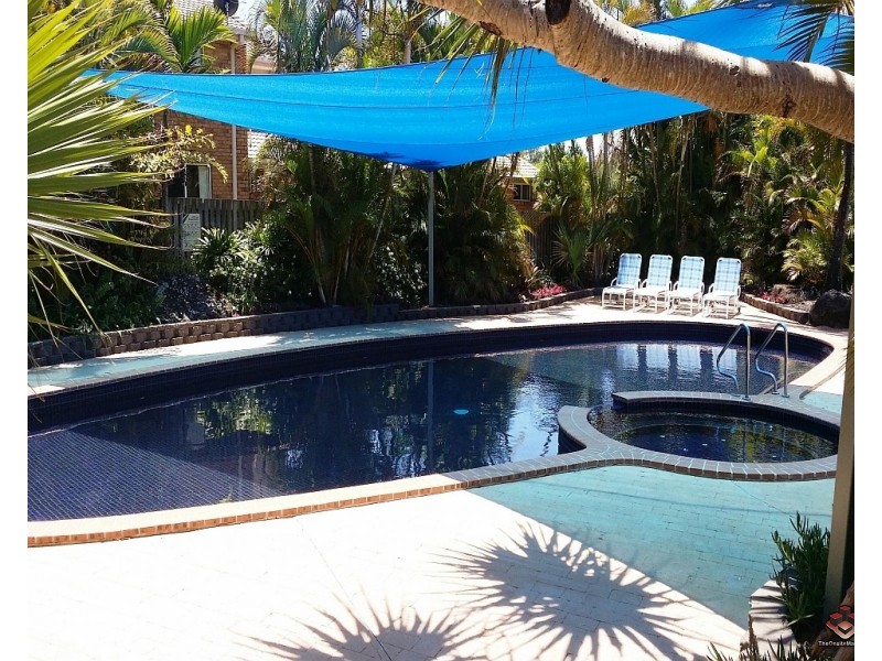 97 Edmund Rice Drive, Southport QLD 4215