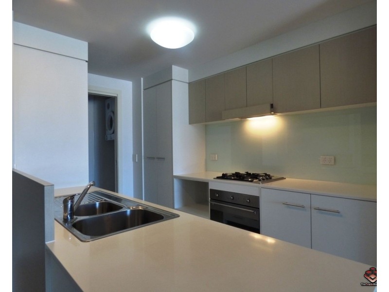 16 Surbiton Court, Carindale QLD 4152