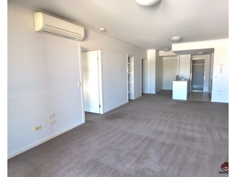 16 Surbiton Court, Carindale QLD 4152