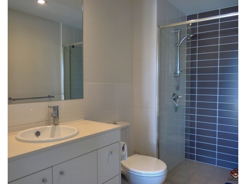 16 Surbiton Court, Carindale QLD 4152