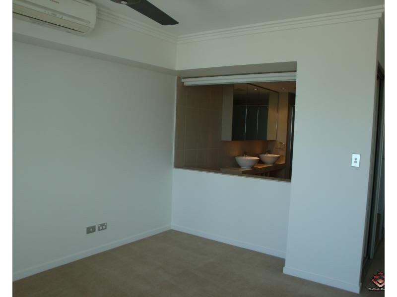 53 Darrambal Street, Surfers Paradise QLD 4217