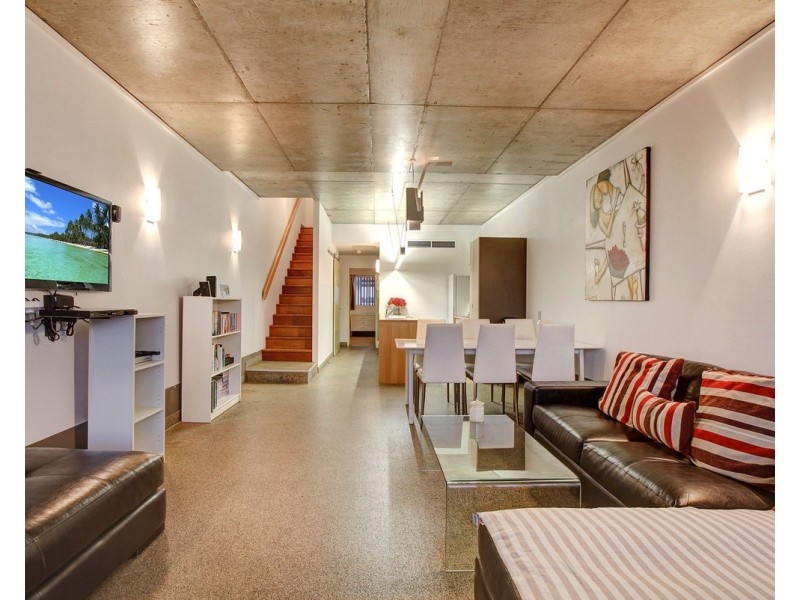 U606l/8 Skyring Terrace, Teneriffe QLD 4005