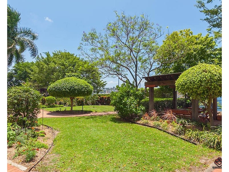 53 Vernon Terrace, Teneriffe QLD 4005