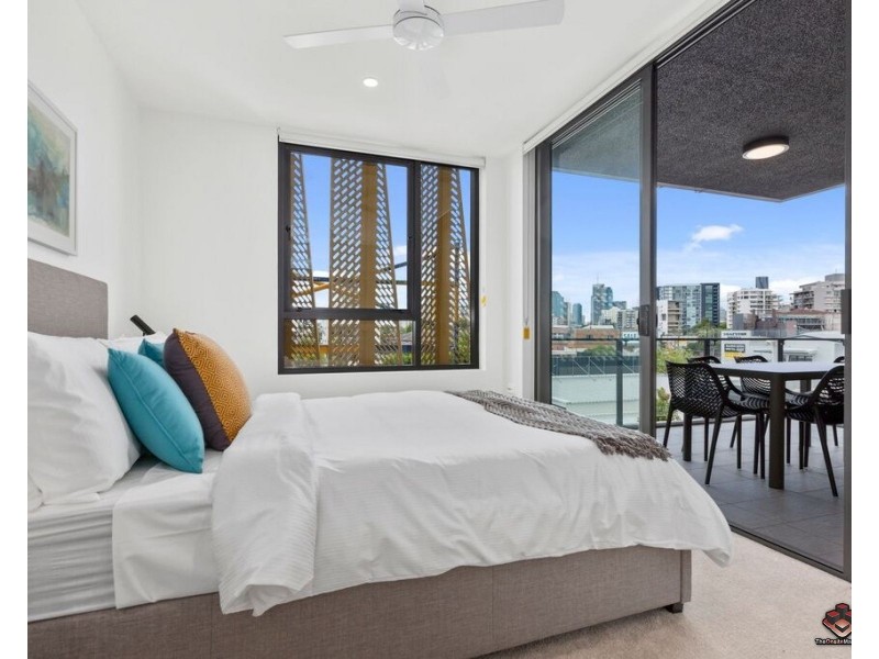 306/58 Manilla Street, East Brisbane QLD 4169