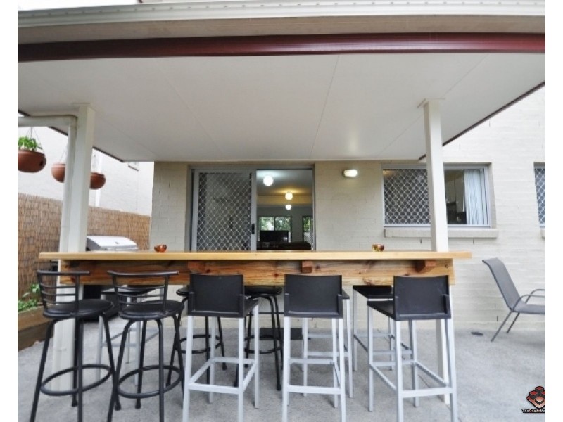 130 Jutland Street, Oxley QLD 4075