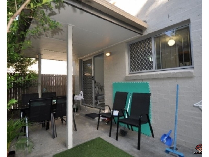 130 Jutland Street, Oxley QLD 4075