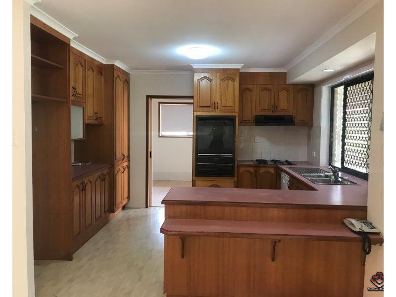 Point Vernon QLD 4655