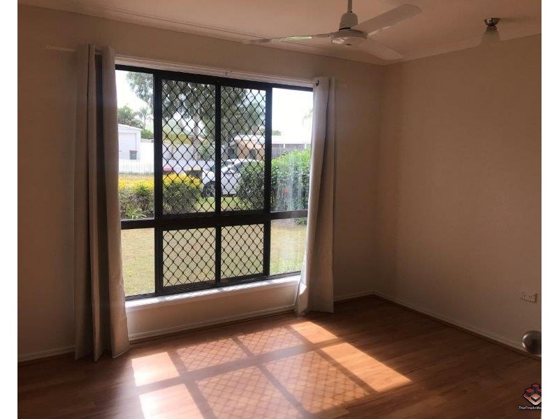 Point Vernon QLD 4655