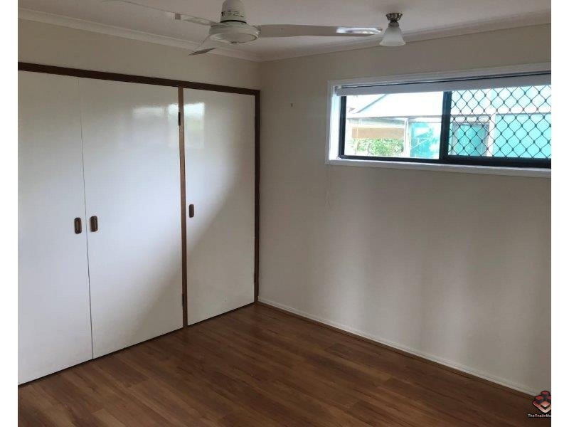 Point Vernon QLD 4655