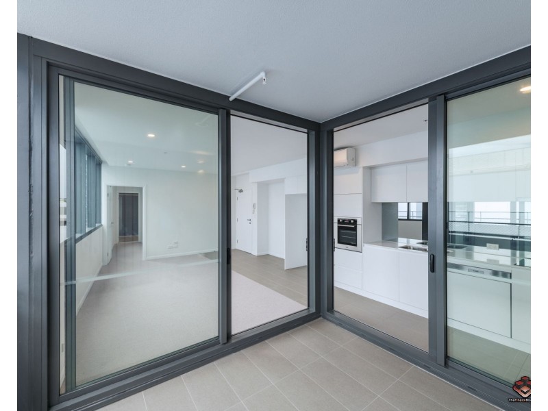 10507/300 Old Cleveland Road, Coorparoo QLD 4151