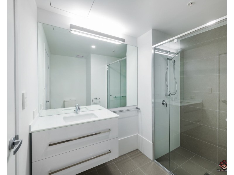 10507/300 Old Cleveland Road, Coorparoo QLD 4151