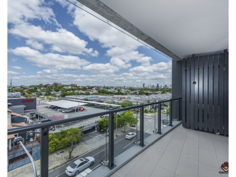 30408/300 Old Cleveland Road, Coorparoo QLD 4151