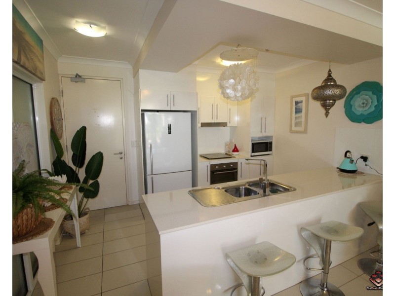 65 Manooka Drive, Cannonvale QLD 4802