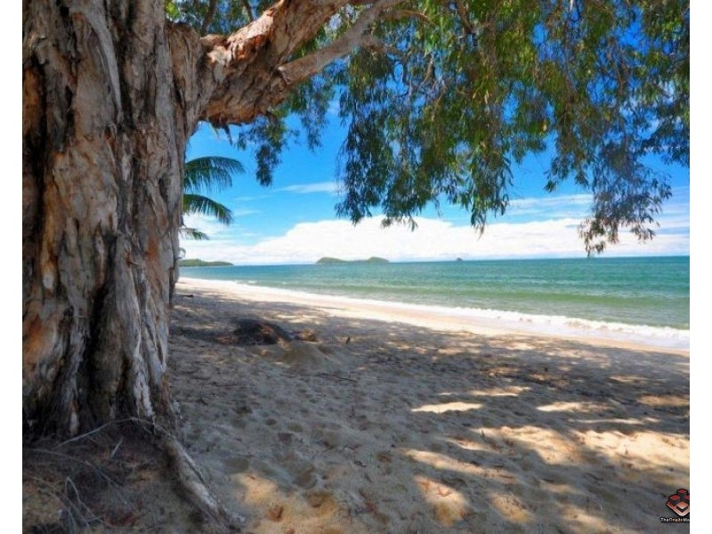 Clifton Beach QLD 4879