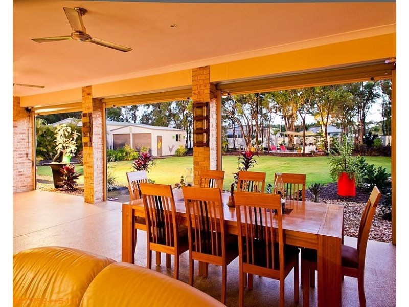 15 Amstal Avenue, Wondunna QLD 4655