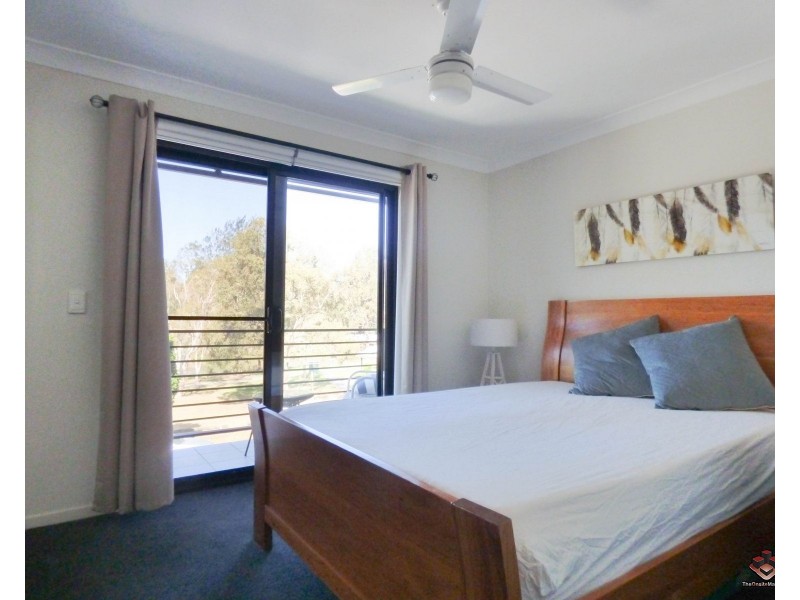 16 Surbiton Court, Carindale QLD 4152