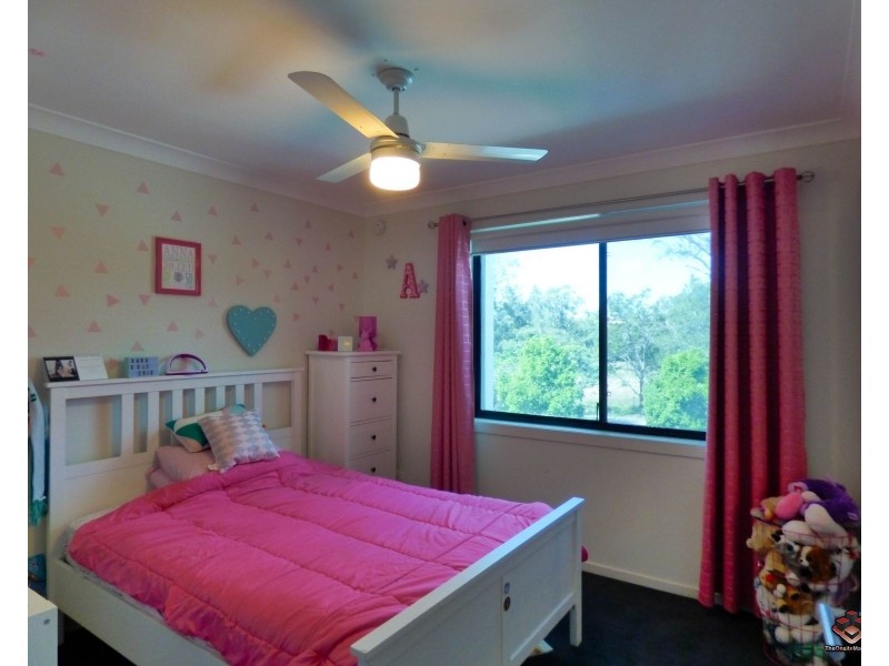 16 Surbiton Court, Carindale QLD 4152