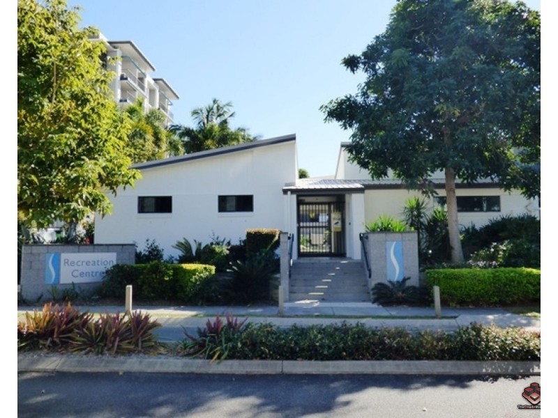 16 Surbiton Court, Carindale QLD 4152