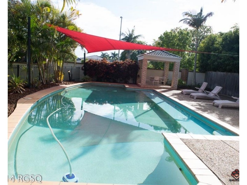 12 Peter Court, Sunnybank Hills QLD 4109