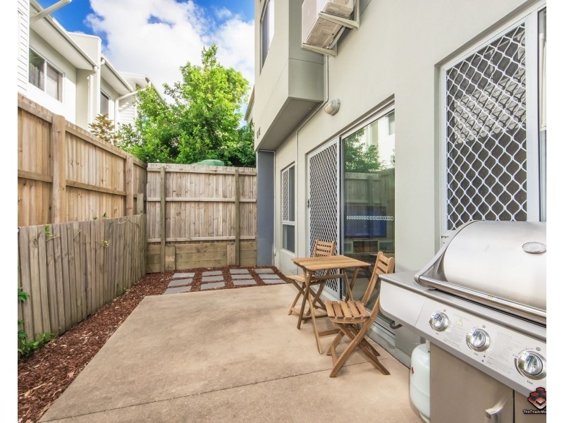 4/12 Careel Close, Helensvale QLD 4212