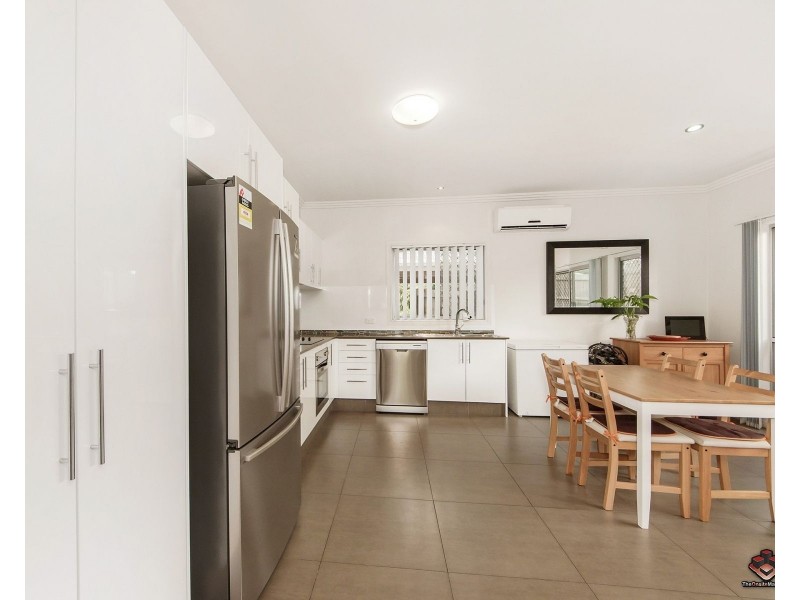 4/12 Careel Close, Helensvale QLD 4212