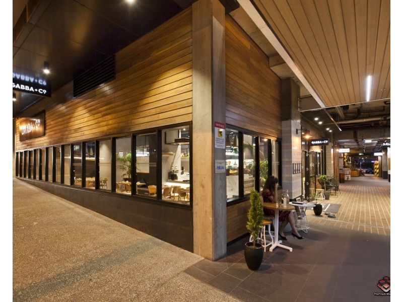 855 Stanley Street, Woolloongabba QLD 4102