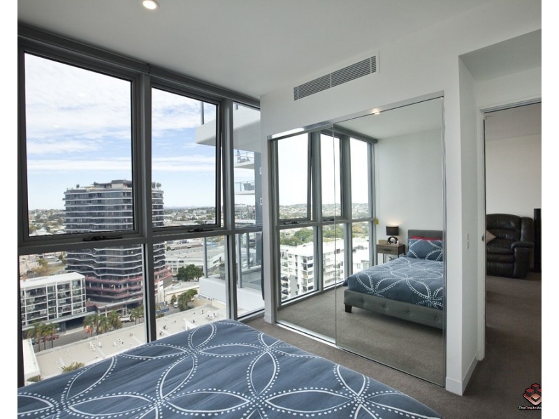 855 Stanley Street, Woolloongabba QLD 4102