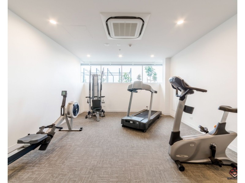 855 Stanley Street, Woolloongabba QLD 4102